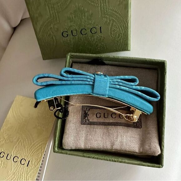 Brand new with box Gucci Turquoise Hair Clip - Picture 4 of 4